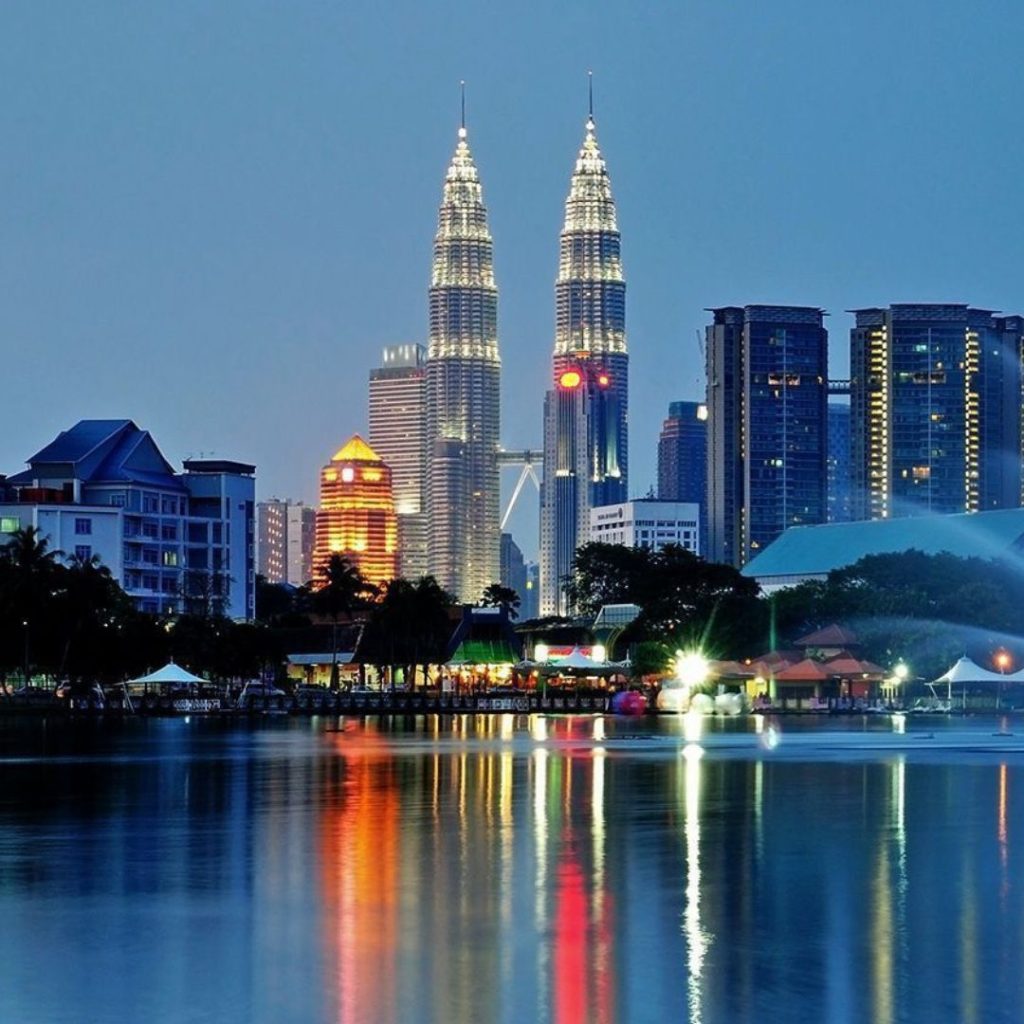 MALAYSIA – SINGAPORE (5N4Đ) BAY VIETNAM AIRLINE