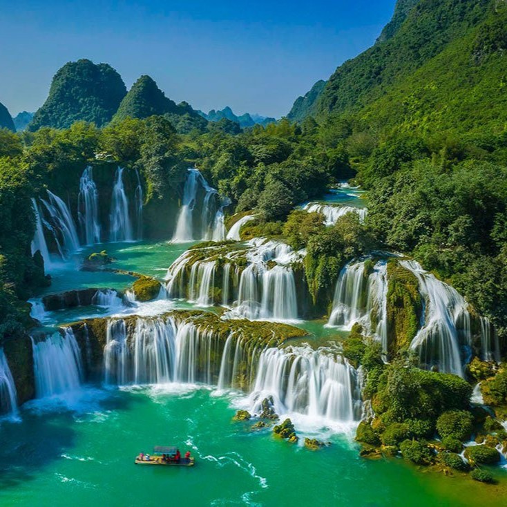 HÀ GIANG – LŨNG CÚ – ĐỒNG VĂN THÁC BẢN GIỐC – ĐỘNG NGƯỜM NGAO – PÁC BÓ – HỒ BA BỂ