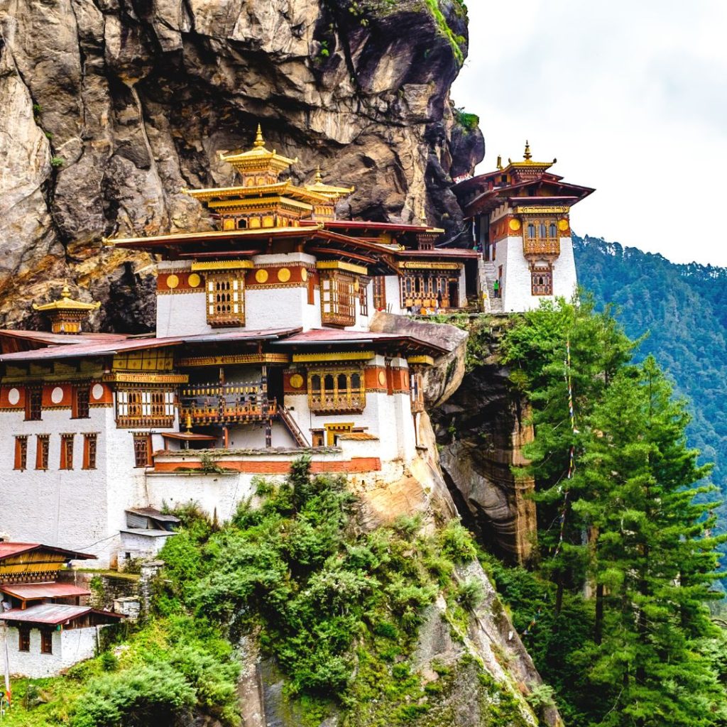 BHUTAN – VƯƠNG QUỐC HẠNH PHÚC